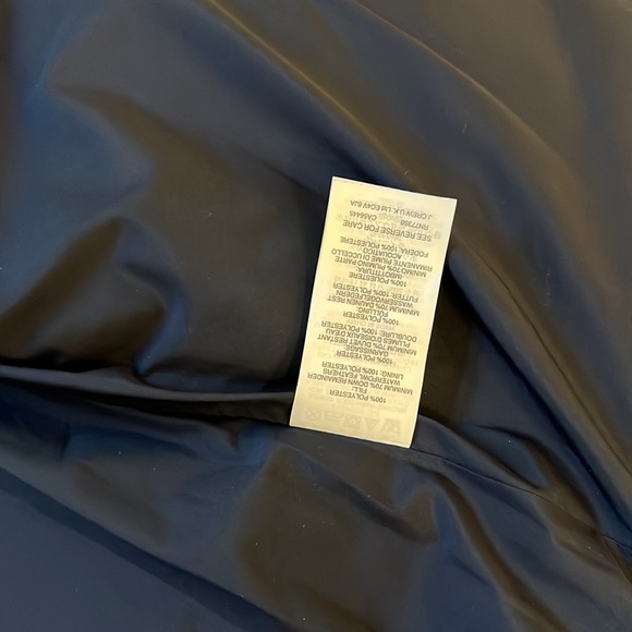 J Crew Excursion Puffer Vest - Picture 4 of 9